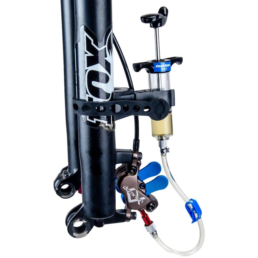 Park Tool BKD-1.2 Hydraulic Brake Bleed Kit – DOT Fluid - Image 2